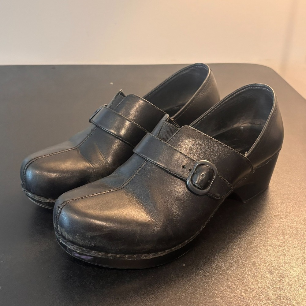 Dansko Women's Tamara‎ Black Leather Slip On Clog Mules Size 42 US womens 11.5